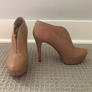 Nine West ‘Gracious’ Booties